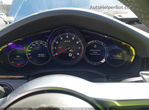 WP1BG2AY3MDA49131 2021 PORSCHE CAYENNE Silver Widok tylnych siedzeń