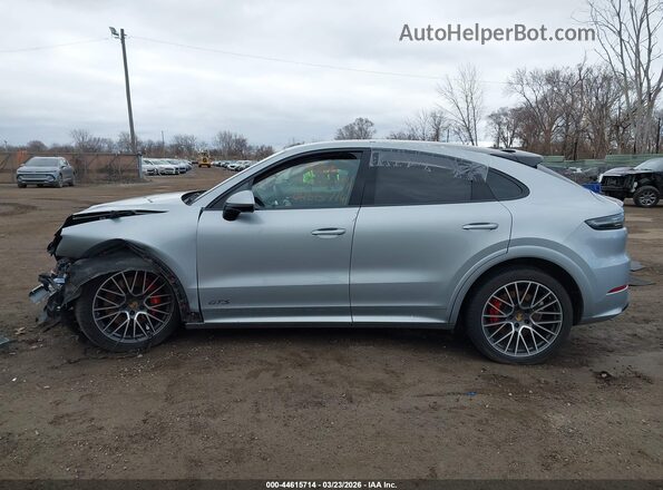 WP1BG2AY3MDA49131 2021 PORSCHE CAYENNE Silver Widok wnętrza 360 stopni