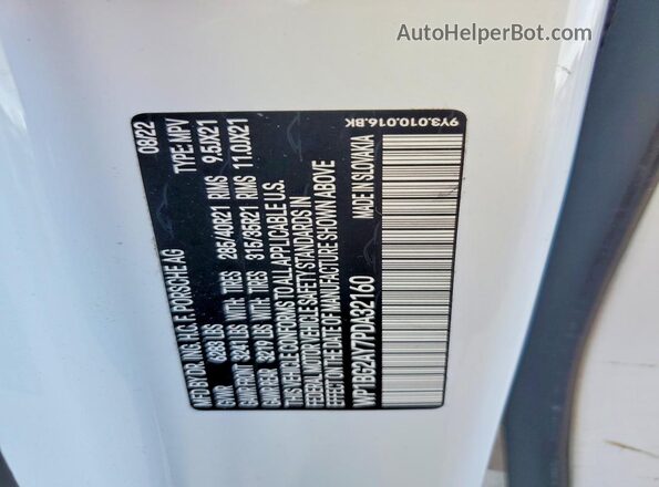 WP1BG2AY7PDA32160 2023 PORSCHE CAYENNE White Widok wnętrza 360 stopni