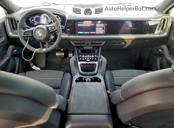 WP1BG2AY8SDA45069 2025 PORSCHE CAYENNE Gray 
