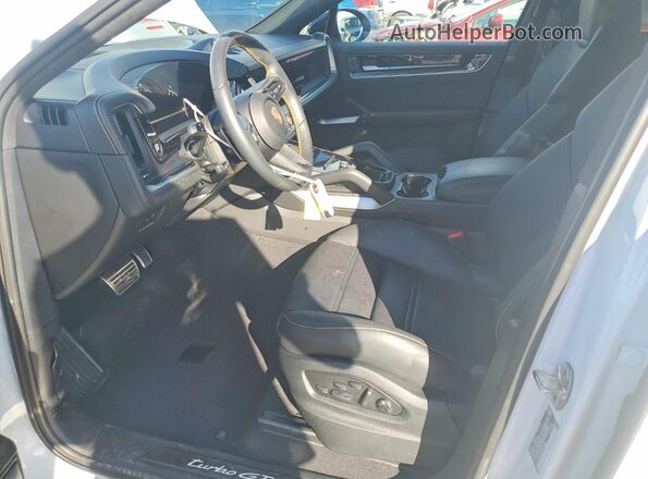 WP1BK2AYXSDA49364 2025 PORSCHE CAYENNE White Front interior view