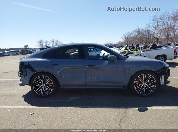 WP1BM2AY9RDA71098 2024 PORSCHE CAYENNE Gray Սալոնի հետևի տեսք