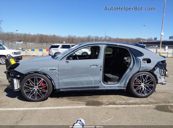 WP1BM2AY9RDA71098 2024 PORSCHE CAYENNE Gray Սալոնի 360 աստիճան տեսք