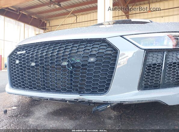 WUABAAFX5J7902204 2018 AUDI R8 Gray წინა ხედი