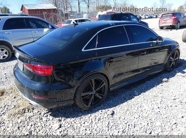 WUABWGFF8J1900171 2018 AUDI RS3 Black უკანა მარჯვენა