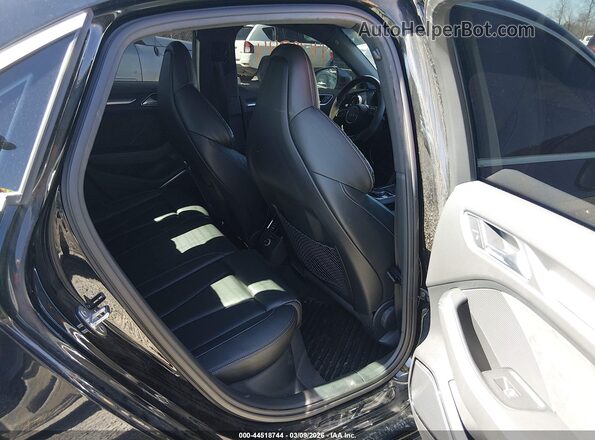WUABWGFF8J1900171 2018 AUDI RS3 Black VIN კოდის სტიკერის ხედი