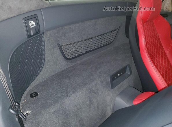 WUAKBAFX4M7901384 2021 AUDI R8 Black Vista de los asientos traseros