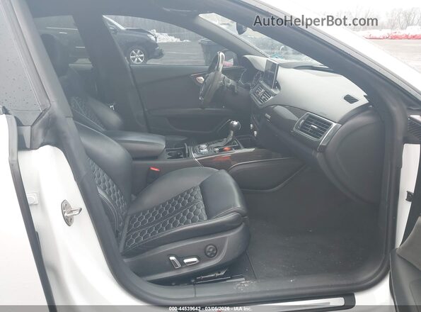 WUAWRAFC2HN905400 2017 AUDI RS7 White Вид салону спереду