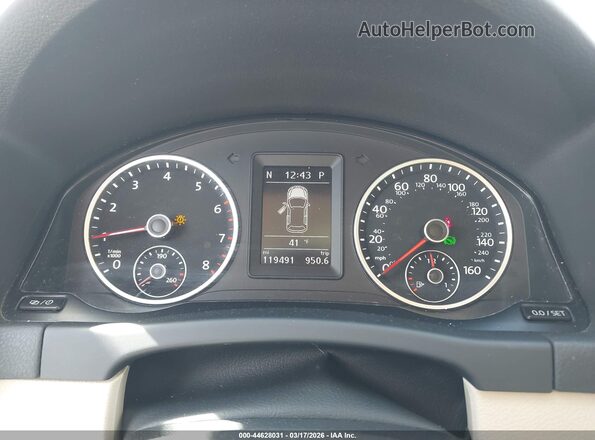 WVGAV7AX4GW061140 2016 VOLKSWAGEN TIGUAN Red Вид задніх сидінь