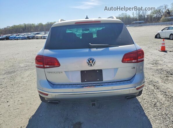 WVGEF9BP7GD001843 2016 VOLKSWAGEN TOUAREG Silver Vista trasera