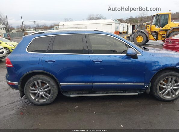 WVGEF9BP9GD003397 2016 VOLKSWAGEN TOUAREG Blue Widok zestawu wskaźników