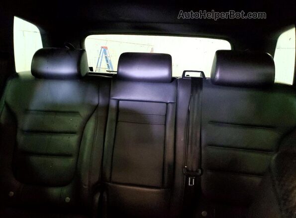 WVGRF7BP1HD002736 2017 VOLKSWAGEN TOUAREG Gray 