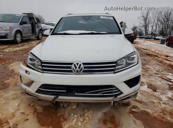 WVGRF7BP5HD003520 2017 VOLKSWAGEN TOUAREG White 