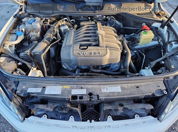 WVGRF7BP5HD004277 2017 VOLKSWAGEN TOUAREG White Շարժիչի բաժամունքի տեսք