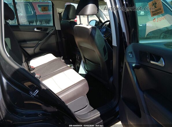 WVGSV7AX2HW505024 2017 VOLKSWAGEN TIGUAN Black VIN კოდის სტიკერის ხედი