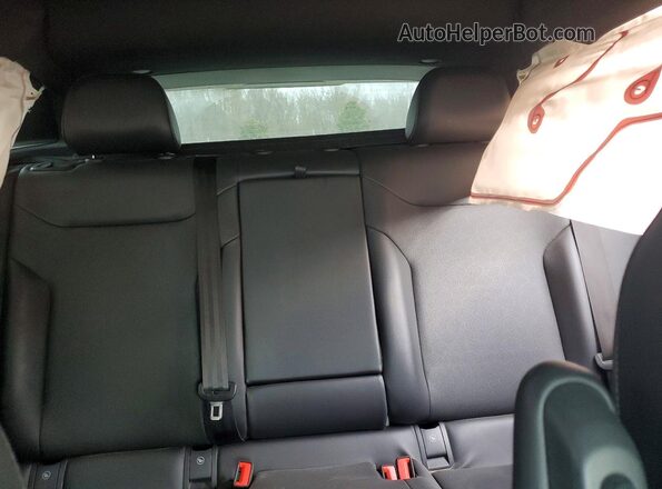 WVGTMPE29MP047878 2021 VOLKSWAGEN ID.4 White Вид задніх сидінь