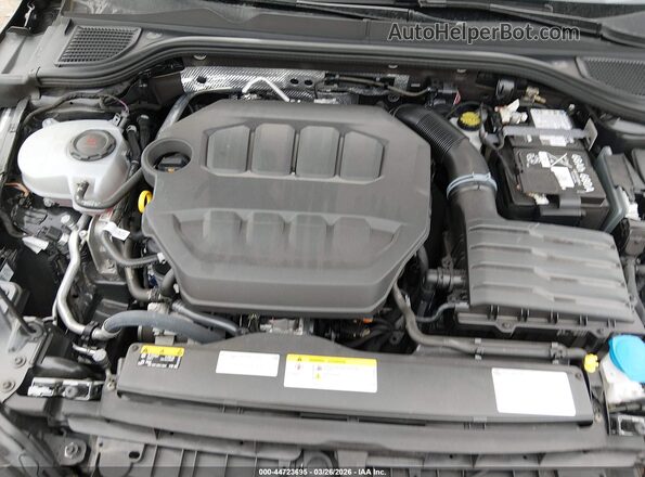 WVW3A7CD1RW160139 2024 VOLKSWAGEN GOLF Black Widok z tyłu