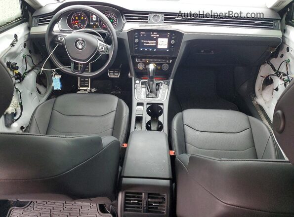 WVWAR7AN7LE015390 2020 VOLKSWAGEN ARTEON White Вид панелі приладів