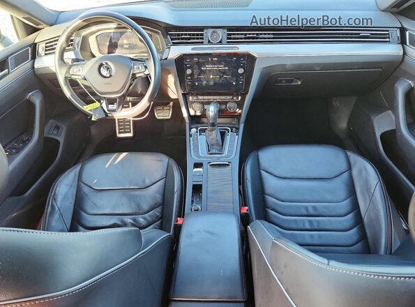 WVWHR7AN6LE012446 2020 VOLKSWAGEN ARTEON Черный Вид панели приборов
