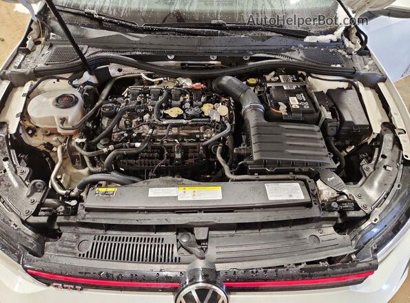 WVWS87CDXNW221053 2022 VOLKSWAGEN GTI White Rear interior view