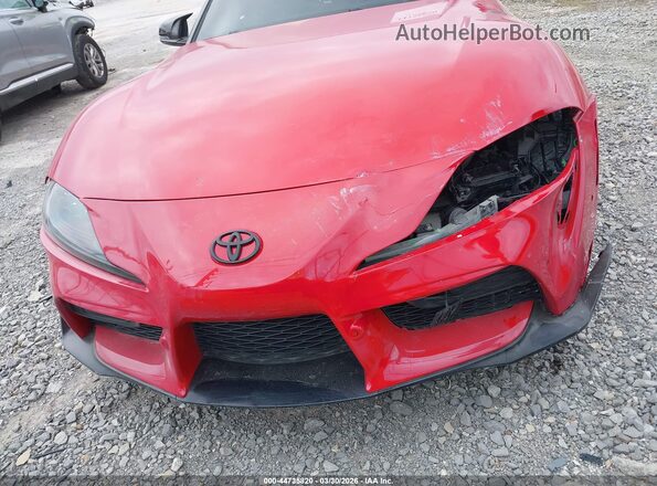 WZ1DB0C00MW041644 2021 TOYOTA GR SUPRA Красный Вид задней части салона