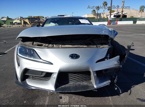 WZ1DB0C01MW038610 2021 TOYOTA GR SUPRA Silver Vista interior trasera