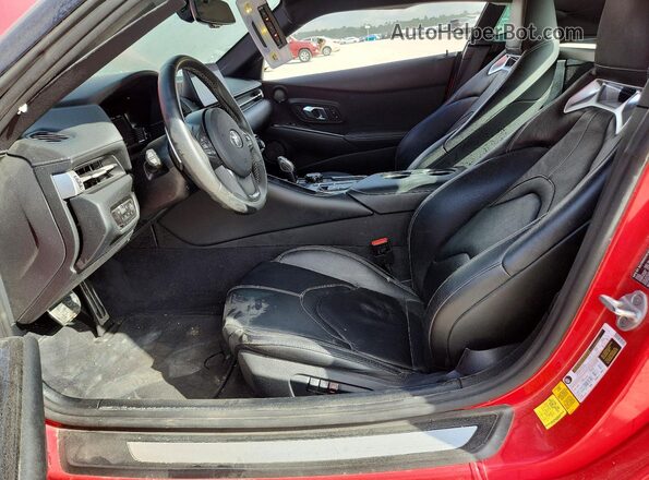 WZ1DB0C01MW039210 2021 TOYOTA GR Красный Вид салона спереди