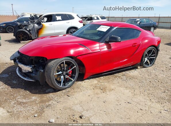 WZ1DB0C04MW034910 2021 TOYOTA GR SUPRA Red Vista tres cuartos delantera izquierda