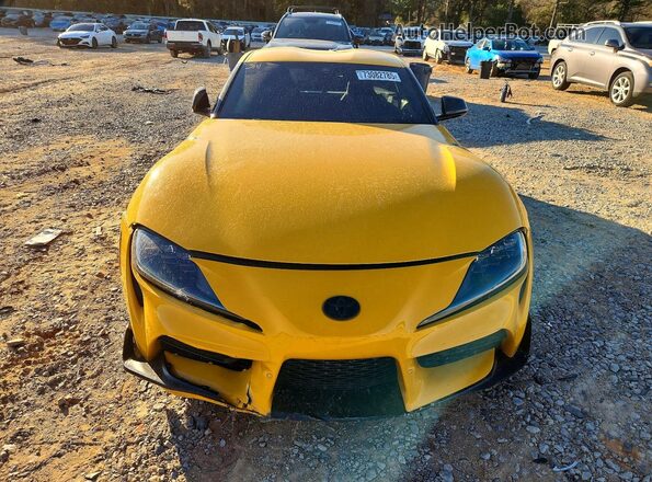 WZ1DB0C05MW040604 2021 TOYOTA SUPRA Yellow წინა ხედი