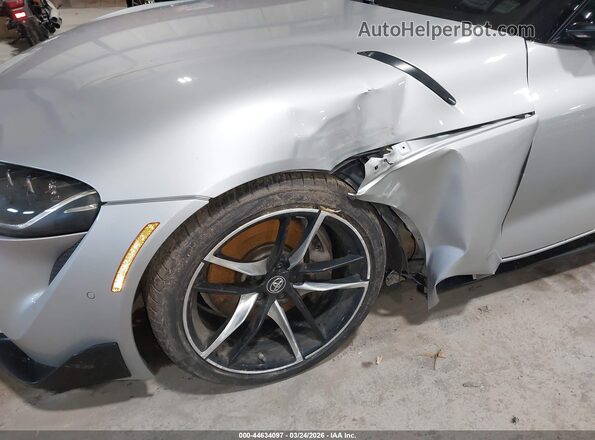 WZ1DB4C09LW026758 2020 TOYOTA GR SUPRA Silver Вид спереду