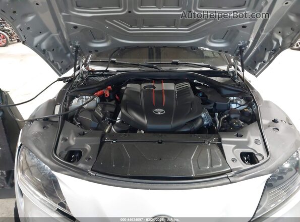 WZ1DB4C09LW026758 2020 TOYOTA GR SUPRA Silver Вид ззаду