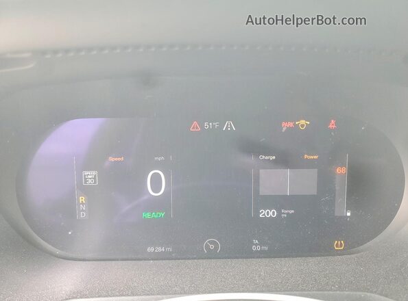 YSMFE3KAXRL213783 2024 POLESTAR 2 White Instrument cluster view