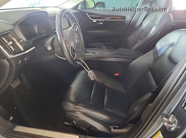YV1102AK6H1008488 2017 VOLVO S90 Gray Вид салону спереду