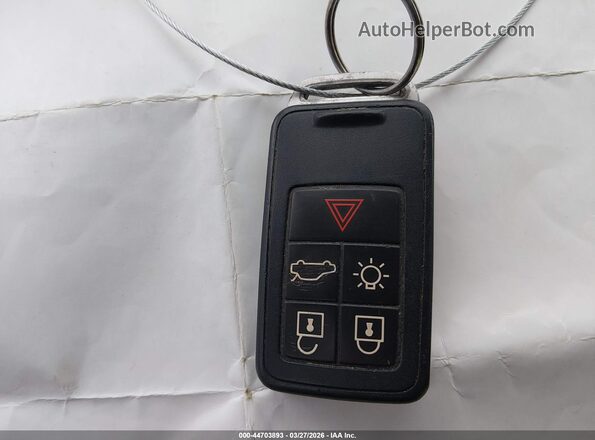 YV126MFK3G2394206 2016 VOLVO S60 White Вид панелі приладів