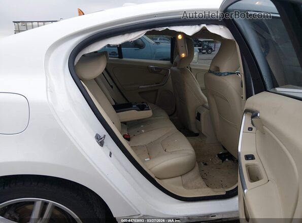 YV126MFK3G2394206 2016 VOLVO S60 White Вид наклейки з VIN-кодом
