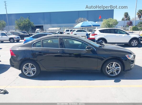 YV126MFKXG1392877 2016 VOLVO S60 Black 360 interior view