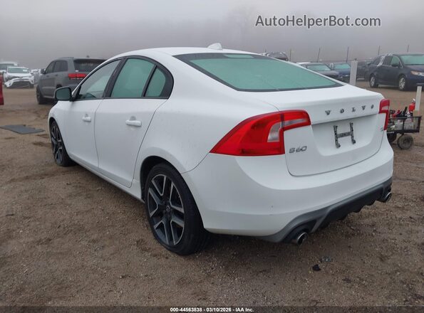 YV126MFL0H2422876 2017 VOLVO S60 White Trasero izquierdo