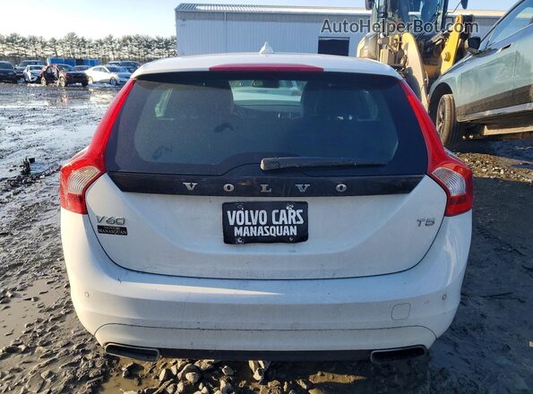 YV140MEJ6H1352686 2017 VOLVO V60 White უკანა ხედი