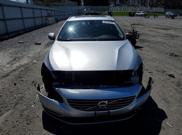 YV140MEK4G1291863 2016 VOLVO V60 Silver Vista frontal