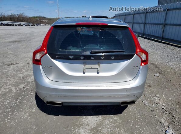 YV140MEK4G1291863 2016 VOLVO V60 Silver Vista trasera