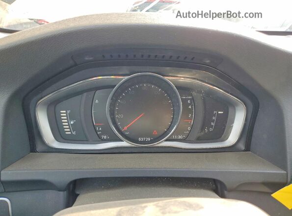 YV140MEK5H1333846 2017 VOLVO V60 Blue ხელსაწყოთა პანელის ხედი