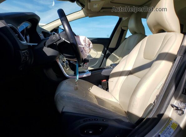 YV140MEK7H1373054 2017 VOLVO V60 Beige Widok wnętrza z przodu