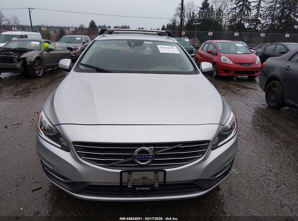YV140MEKXG1290426 2016 VOLVO V60 Silver ხელსაწყოთა პანელის ხედი