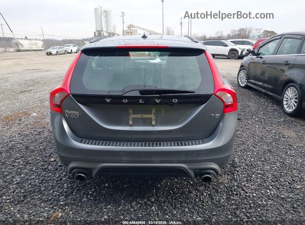 YV140MEL3J2379085 2018 VOLVO V60 Blue 
