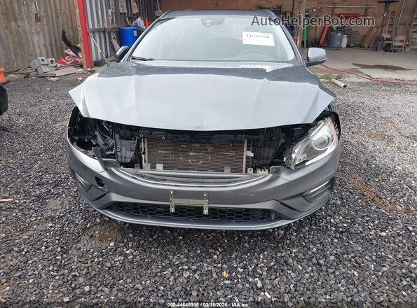 YV140MEL3J2379085 2018 VOLVO V60 Blue Front view