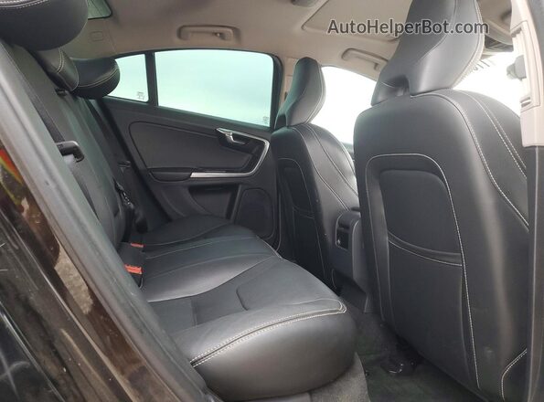 YV140MTL2J2453874 2018 VOLVO S60 Black 