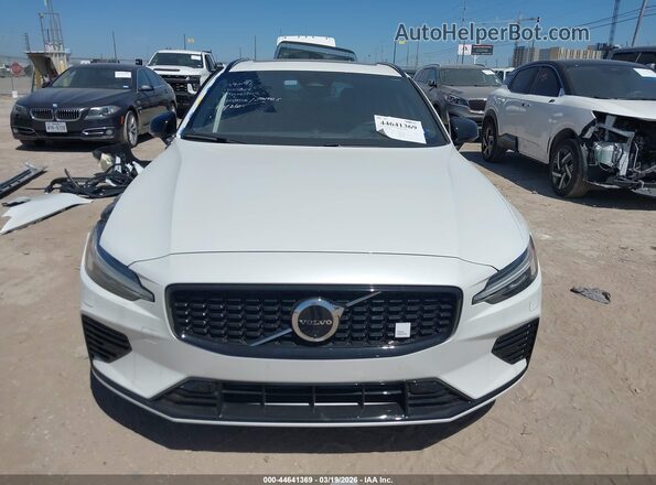 YV1H60EP2R1620552 2024 VOLVO V60 White უკანა სალონის ხედი