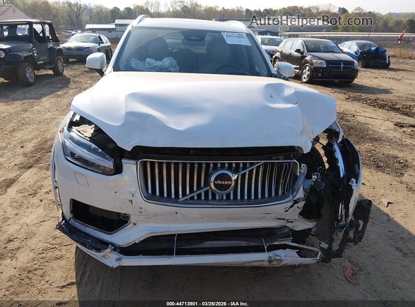 YV40621A9P1911351 2023 VOLVO XC90 White Widok z przodu