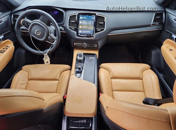 YV4062PA7P1948664 2023 VOLVO XC90 White Առջևի վահանակի տեսք