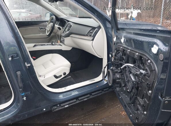 YV4062PE2S1324248 2025 VOLVO XC90 Blue Vista interior delantera